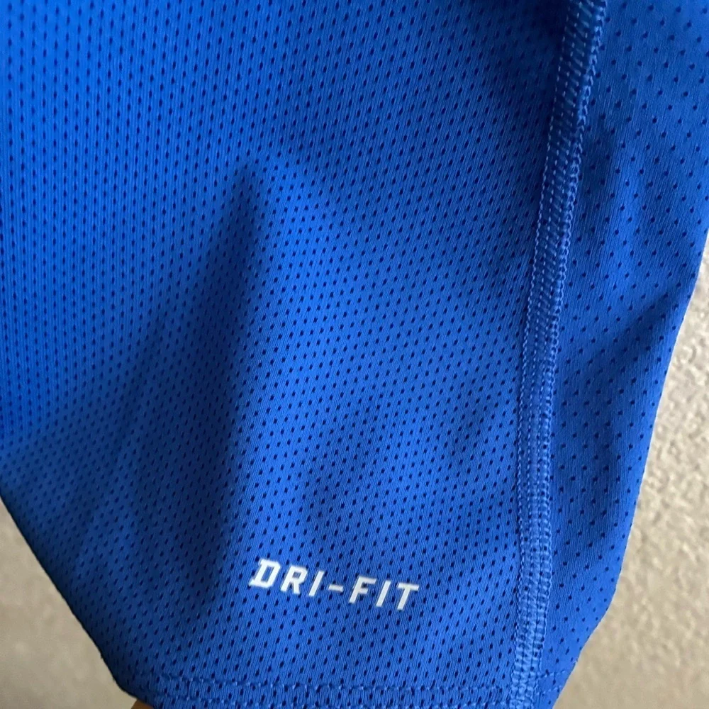 Nike Women's Royal Blue Tank Top M